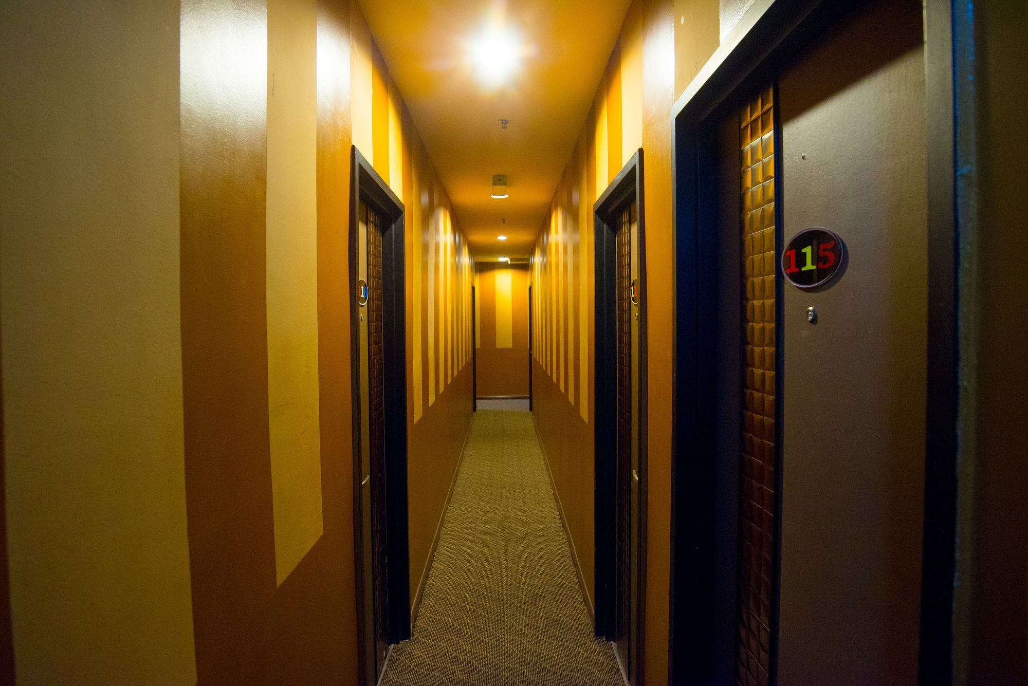 Hotel Holmes 3*